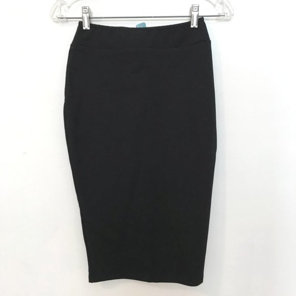 Junees Black Midi Skit - Picture 2 of 6